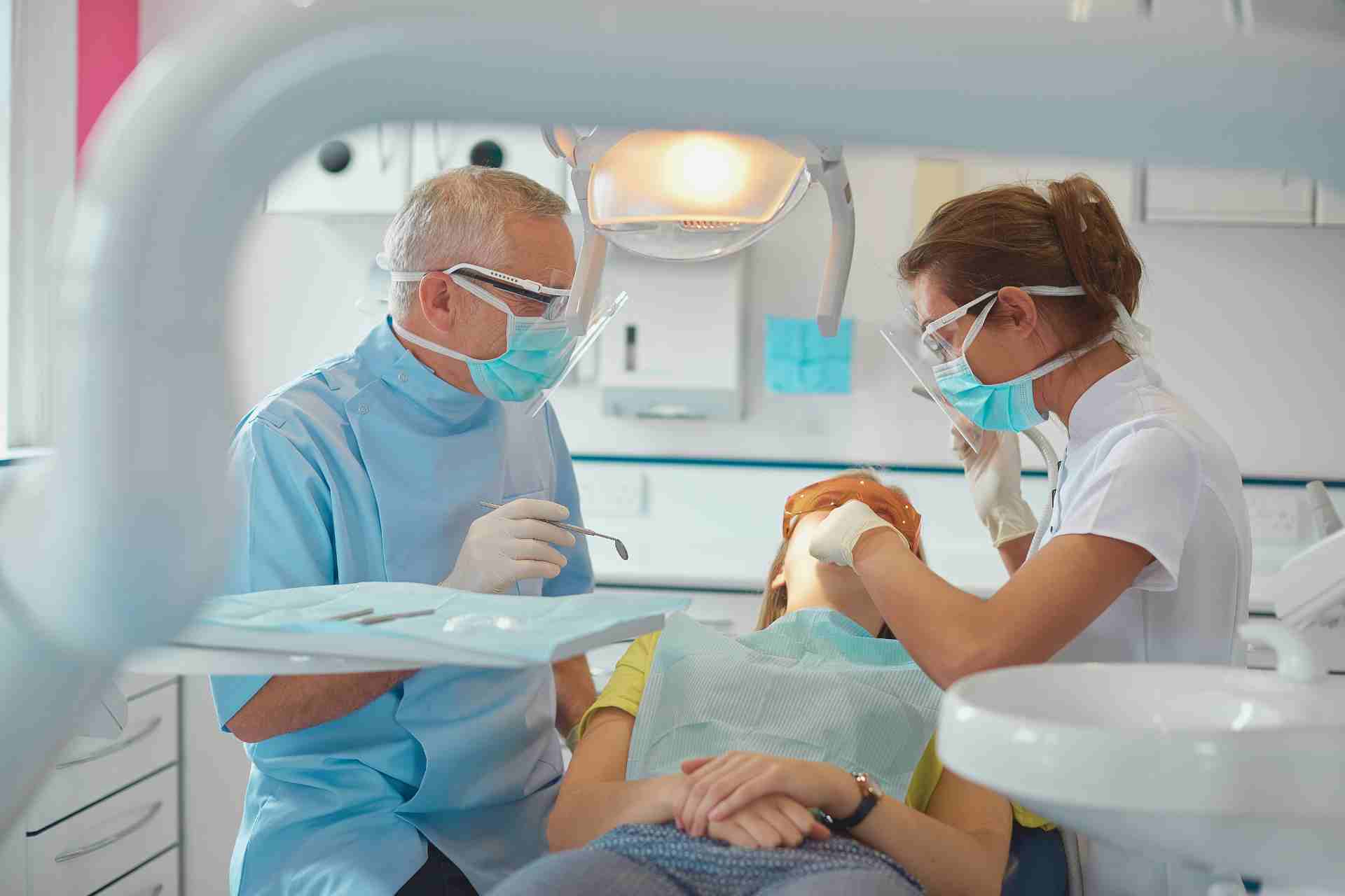 Dentist in Geneva, FL